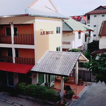 A.N. House Hotel Chiang Mai Buitenkant foto