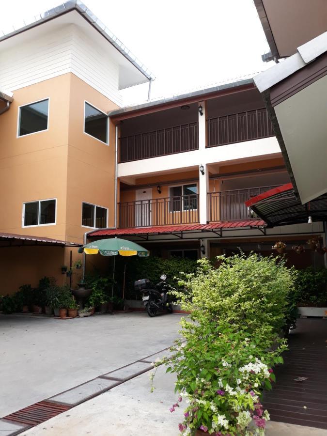 A.N. House Hotel Chiang Mai Buitenkant foto