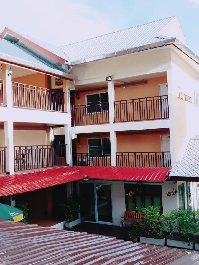A.N. House Hotel Chiang Mai Buitenkant foto