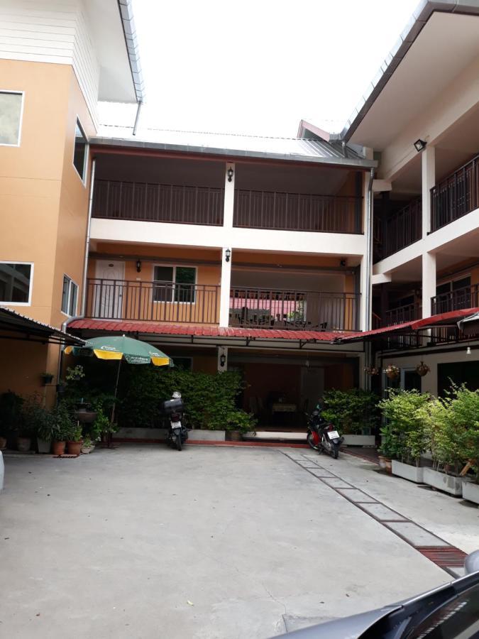A.N. House Hotel Chiang Mai Buitenkant foto