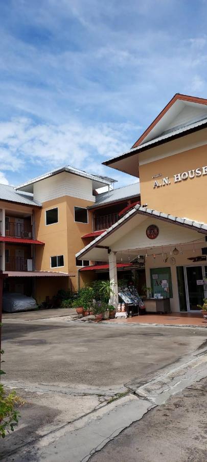 A.N. House Hotel Chiang Mai Buitenkant foto